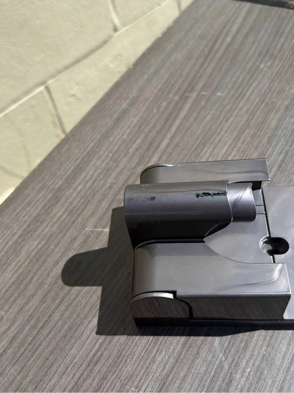 GENUINE Dyson V8 SV10 SV25 DOCKING STATION WALL MOUNT HANG OEM Part # 967741-0